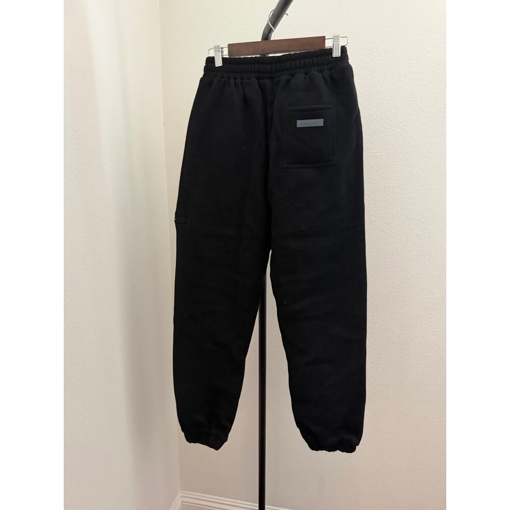 New Comfrt Airplane Mode Travel Sweatpants black medium sold out - Picture 6 of 6